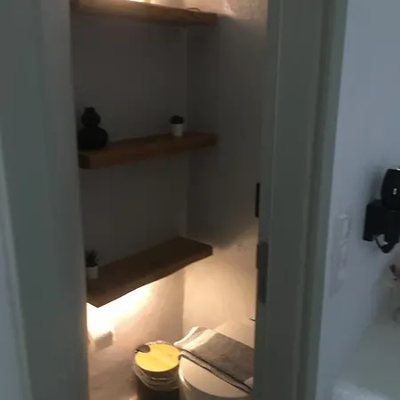 Ageri Guest house