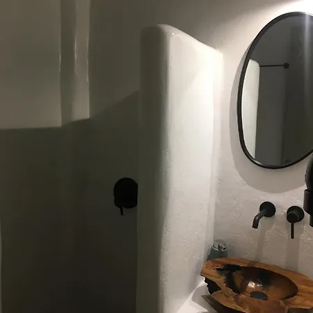 Guest house Ageri